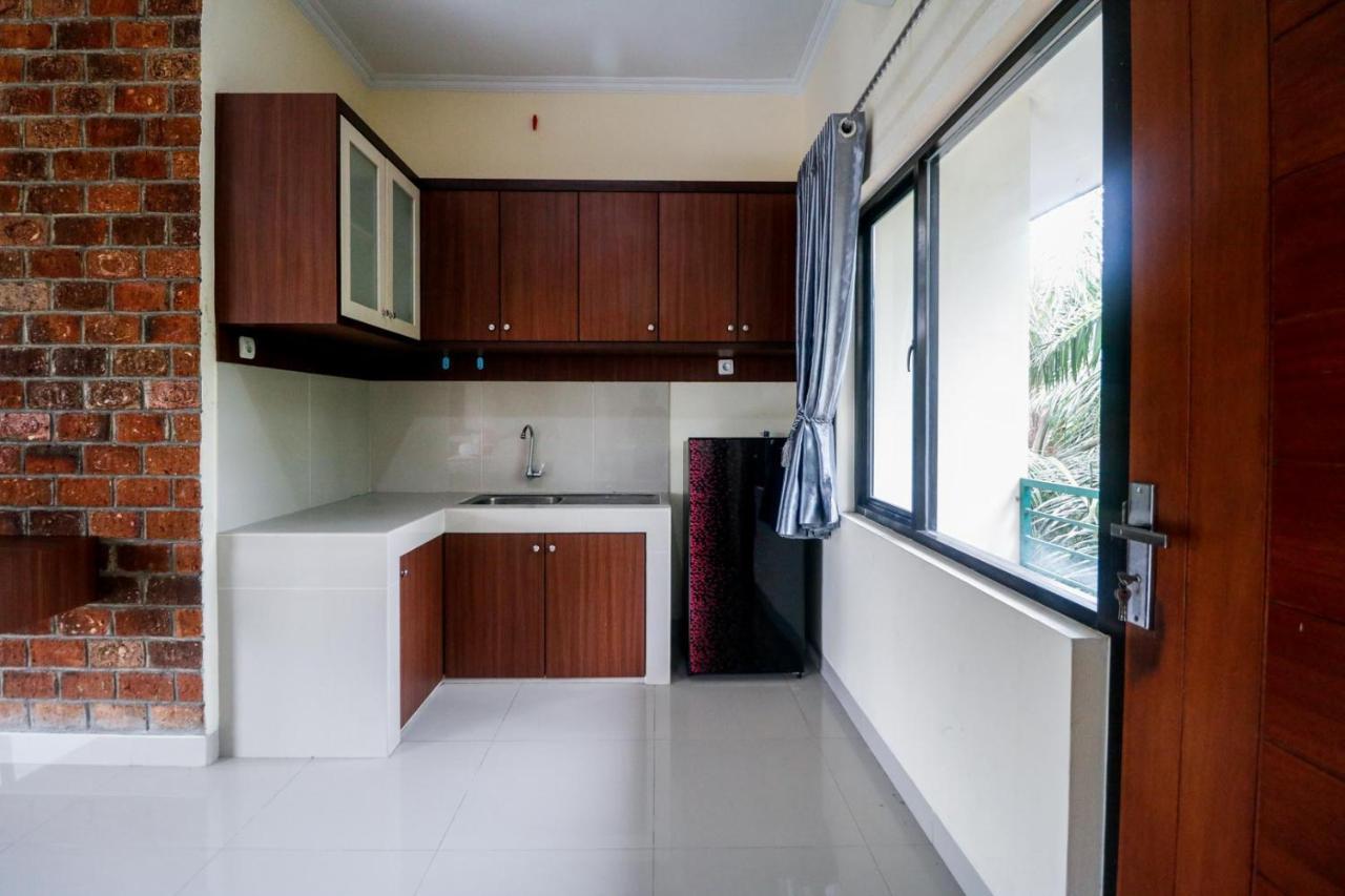 Reddoorz Plus Near Kualanamu Airport Μεντάν Εξωτερικό φωτογραφία
